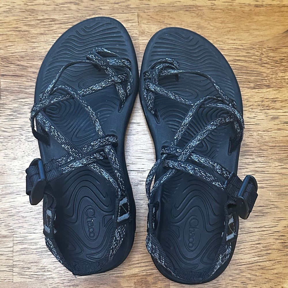 Chacós W-7 double strap